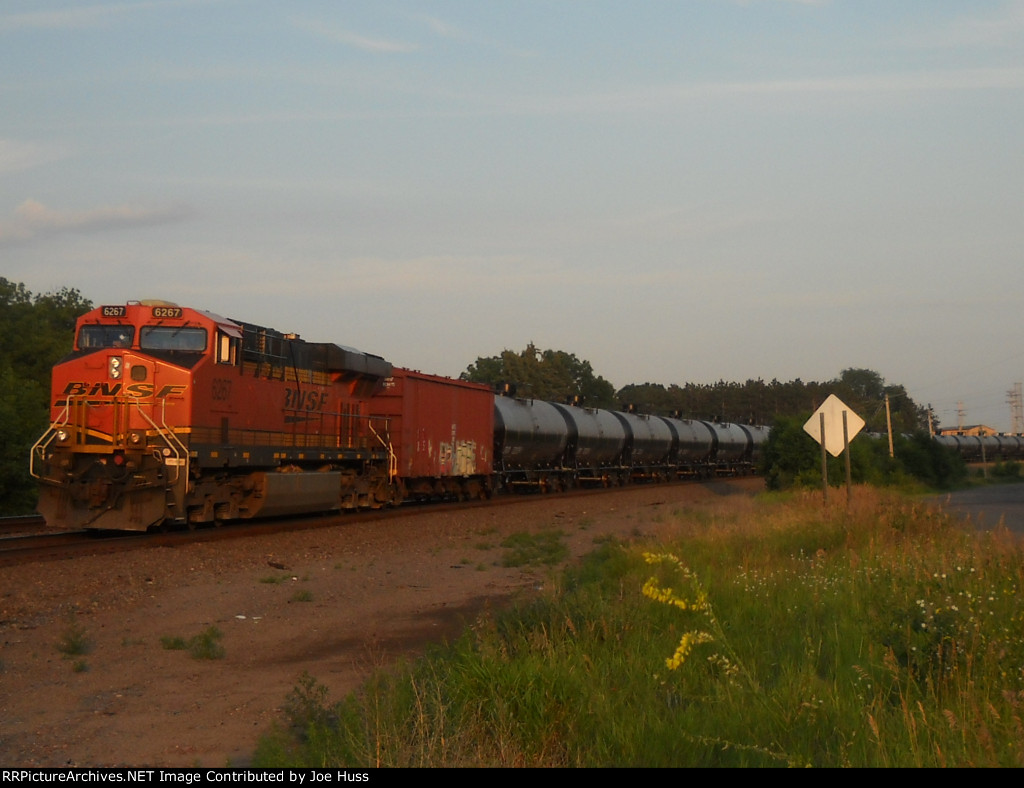 BNSF 6267 DPU